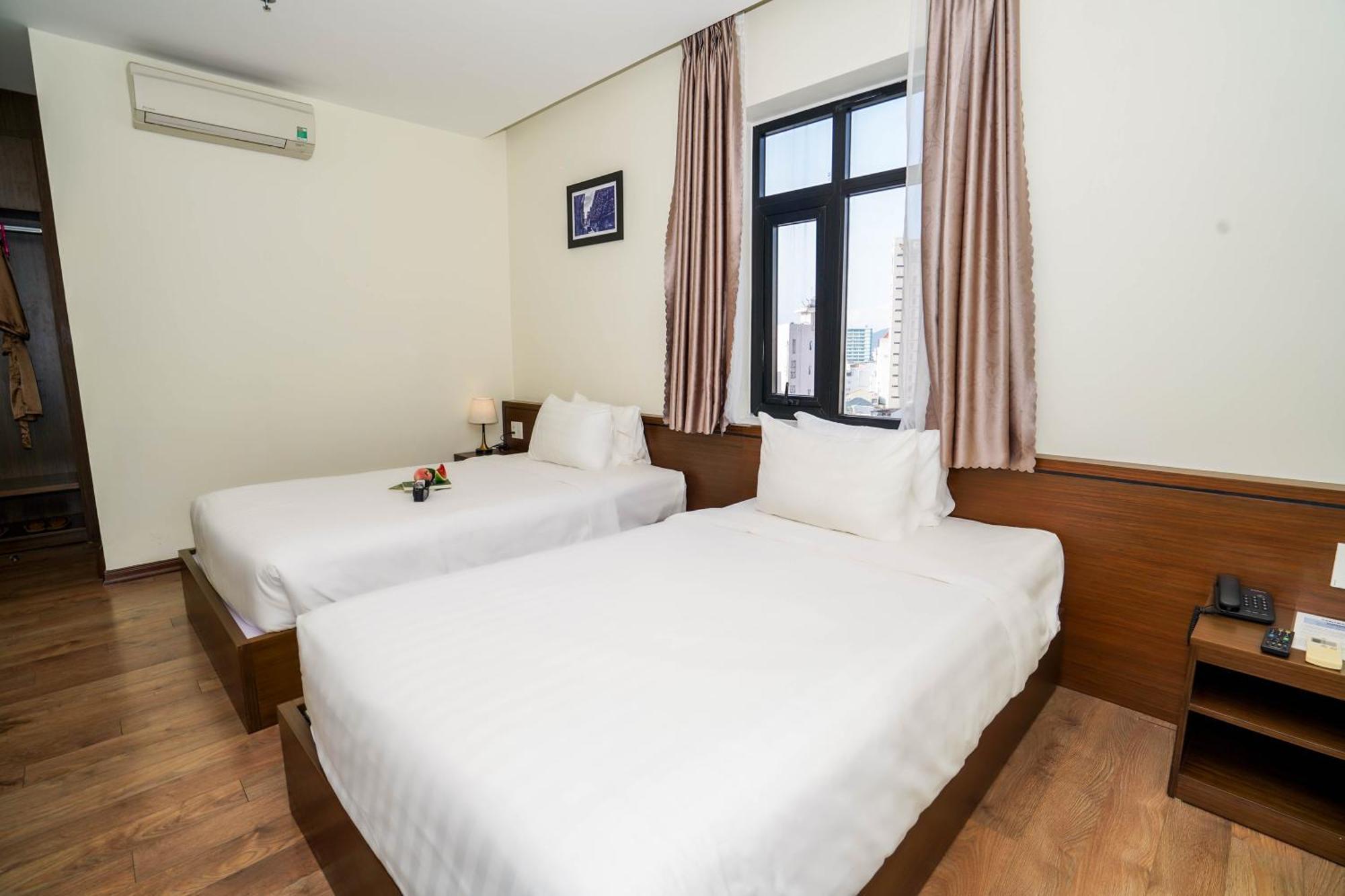 Central Hotel & Spa Danang Екстериор снимка