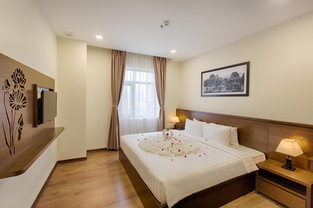 Central Hotel & Spa Danang Екстериор снимка